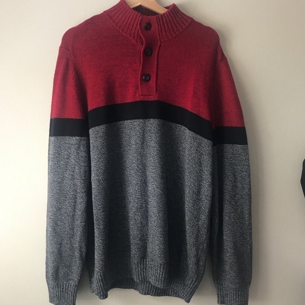 American Eagle sweater size XL New With Tags